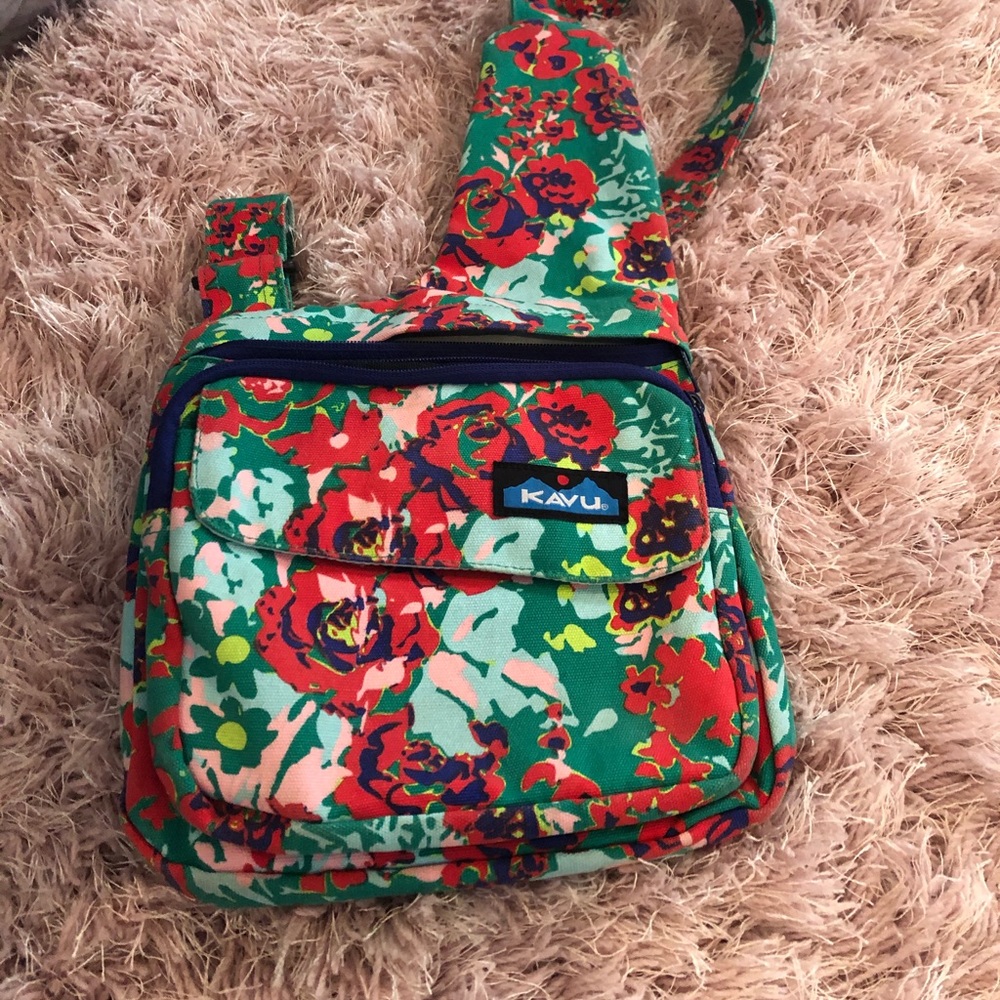 Kavu crossbody purse